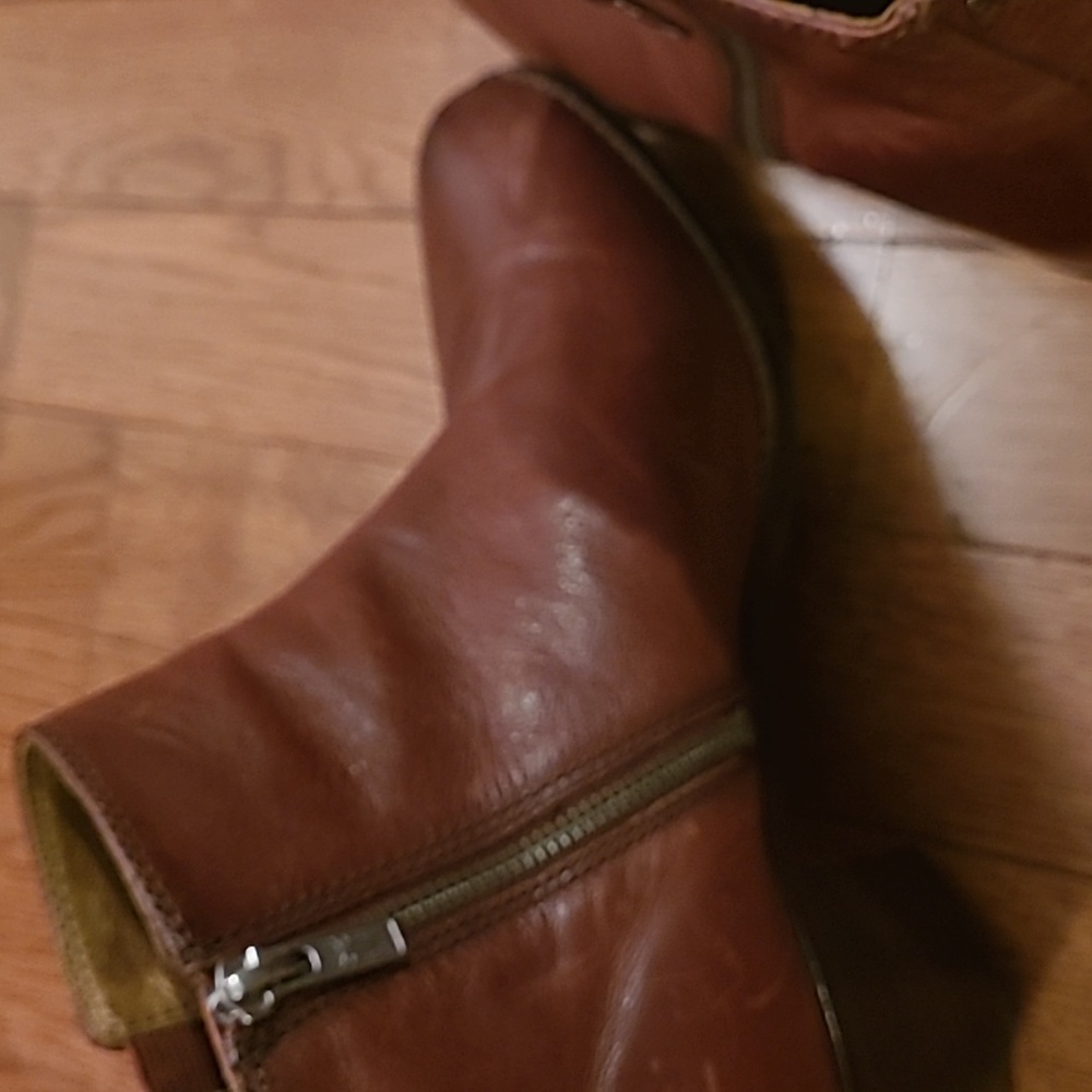 Frye boots - Picture 3 of 4